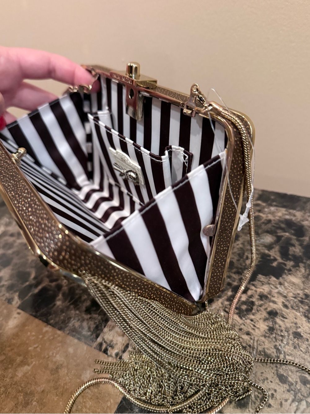 Henri Bendel Stingray-Embossed Box Clutch/ Crossbody RARE - Picture 11 of 16